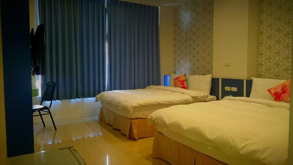 Sun Moon Lake Crystal B&B Nantou Exterior photo