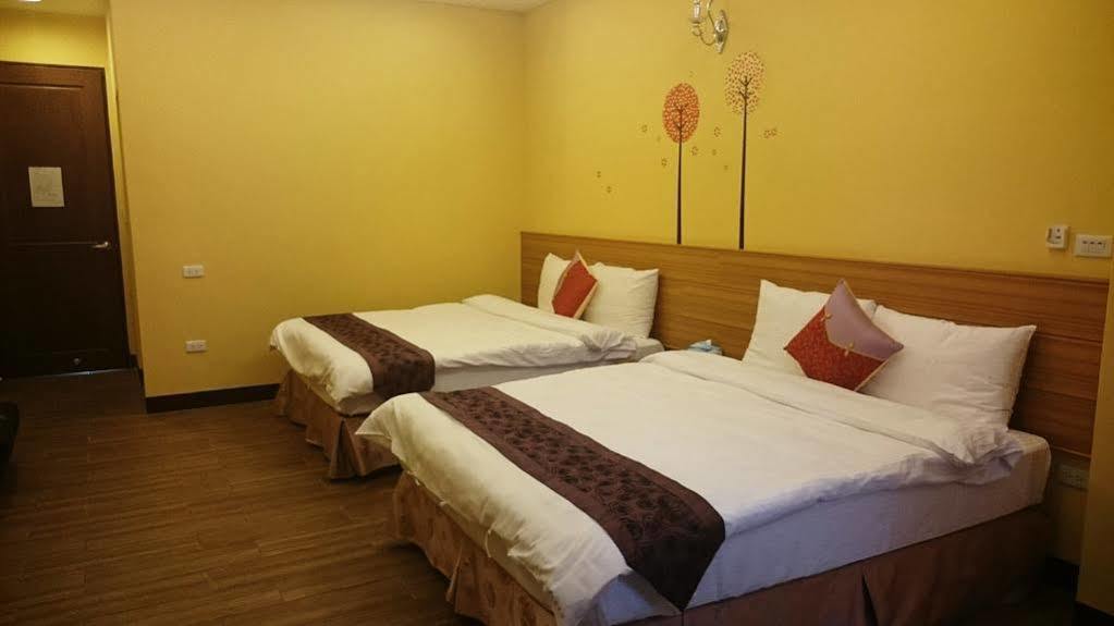 Sun Moon Lake Crystal B&B Nantou Exterior photo